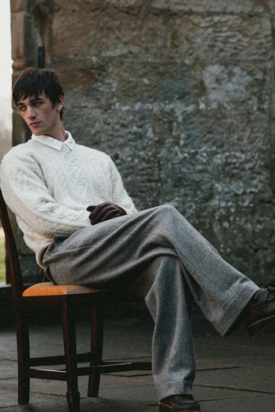 ANTIQUE CABLE KNIT SWEATER