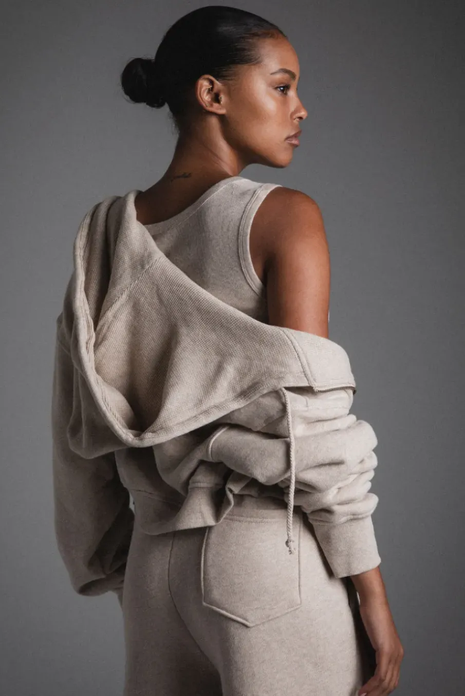 BABYDOLL CROP ZIP HOODIE