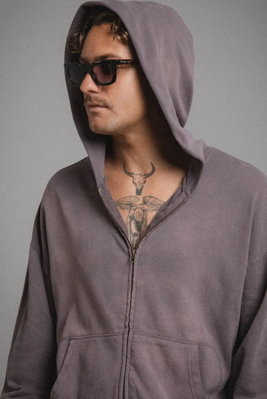 BEACHWOOD CROP HOODIE