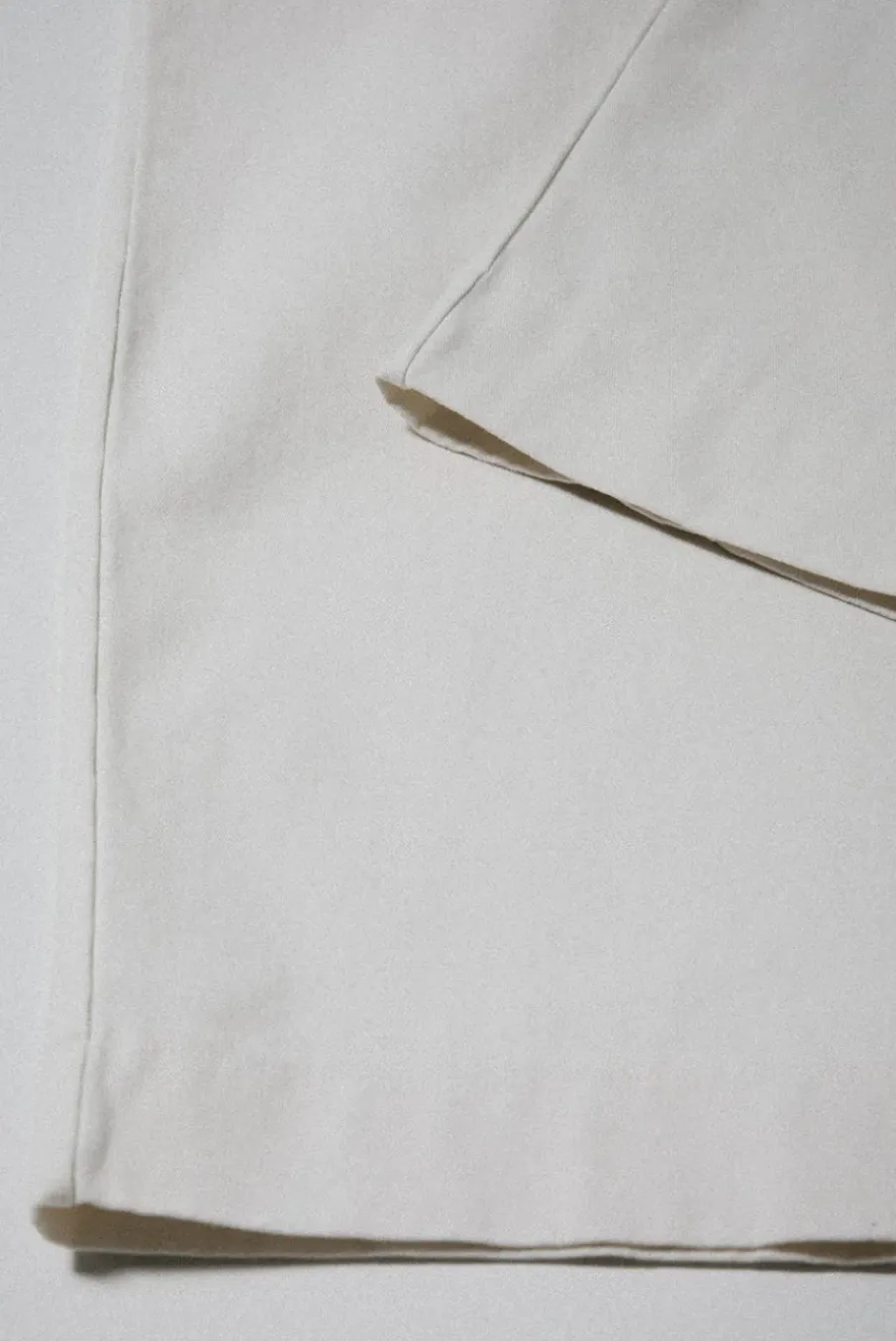 BIG PLEATS CHINO PANT