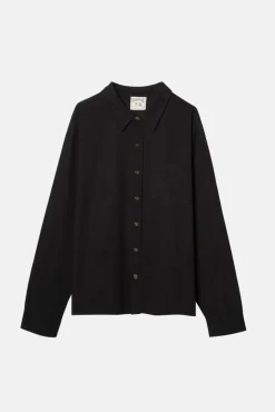 CLASSIC BUTTON UP