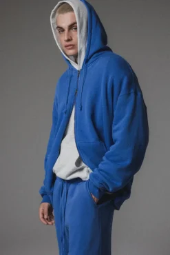 CORE HOODIE