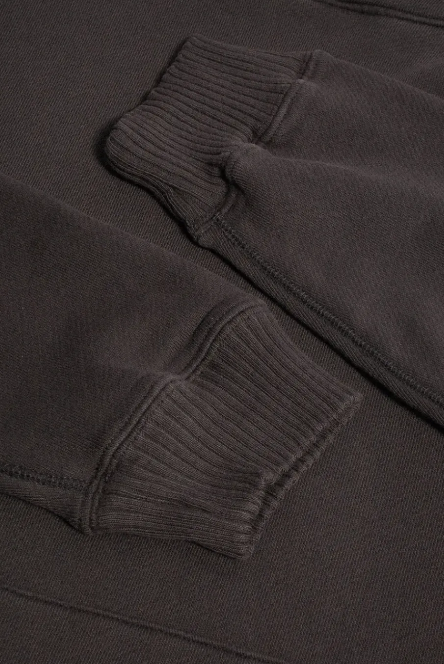 CORE HOODIE