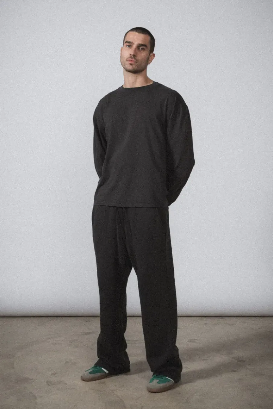 CORE STRAIGHT LEG SWEATPANT