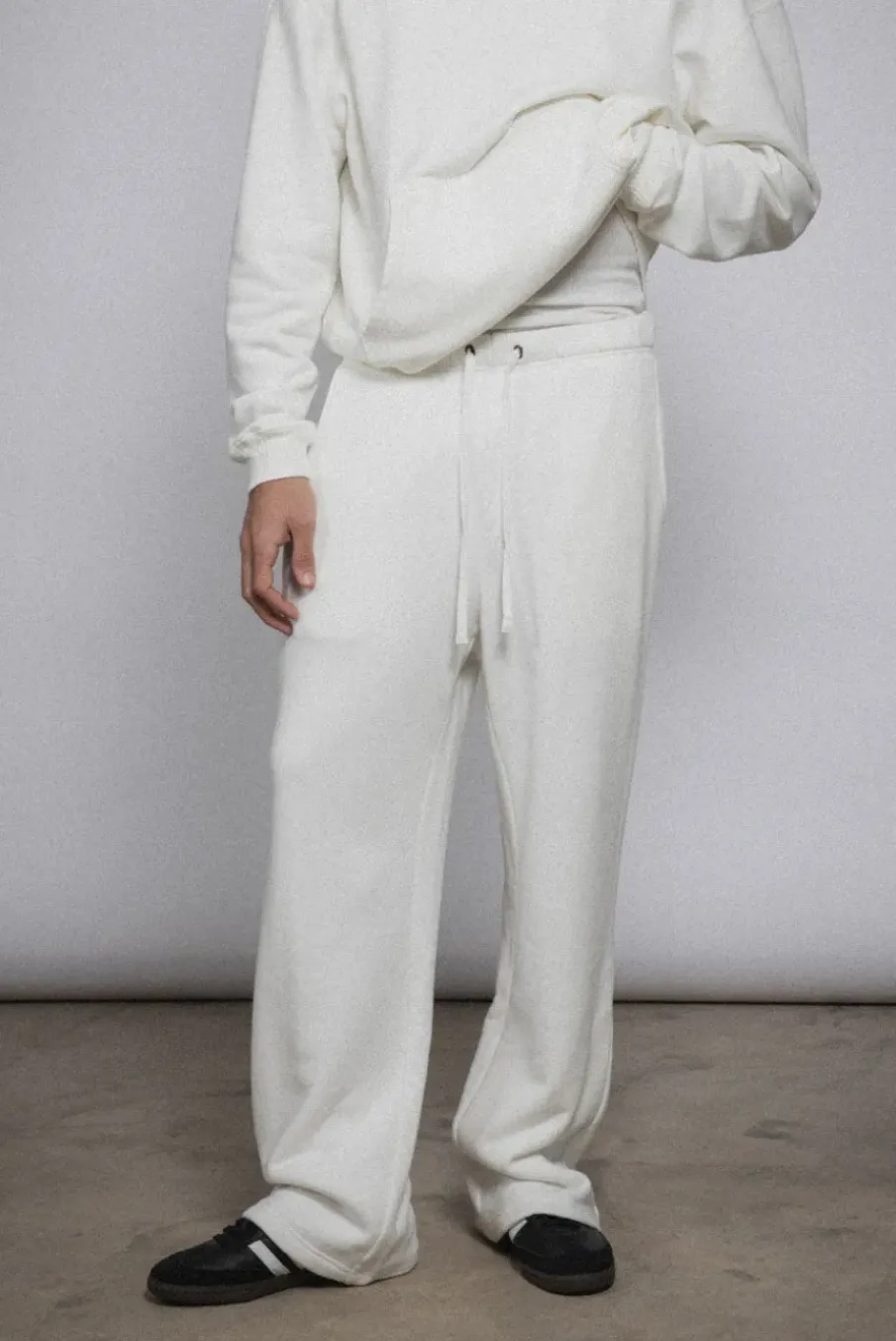 CORE STRAIGHT LEG SWEATPANT