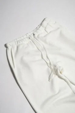 CORE STRAIGHT LEG SWEATPANT