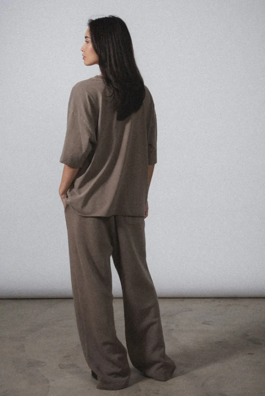 CORE STRAIGHT LEG SWEATPANT