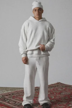 CORE STRAIGHT LEG SWEATPANT