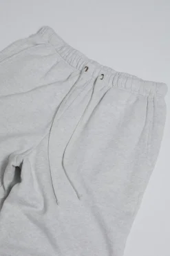 CORE STRAIGHT LEG SWEATPANT