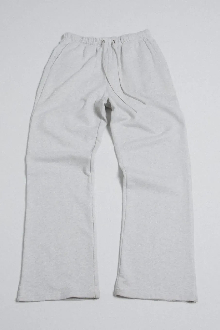 CORE STRAIGHT LEG SWEATPANT