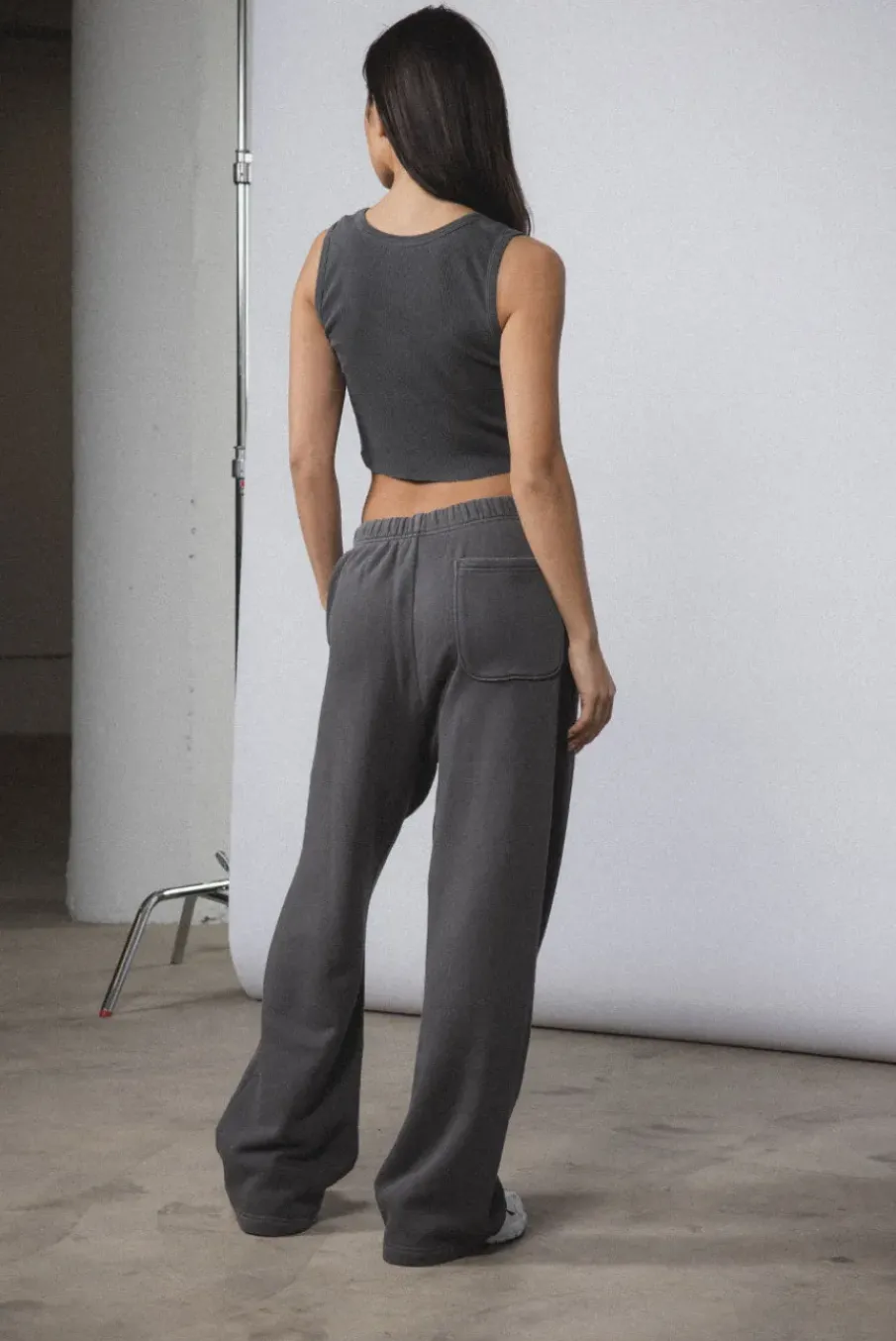 CORE STRAIGHT LEG SWEATPANT