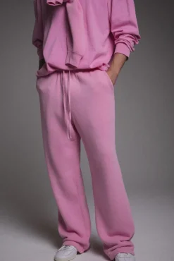 CORE STRAIGHT LEG SWEATPANT