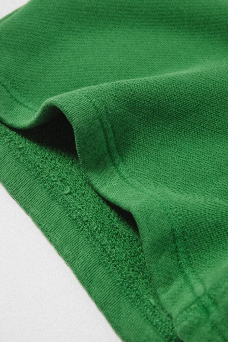 CORE SWEATSHORT