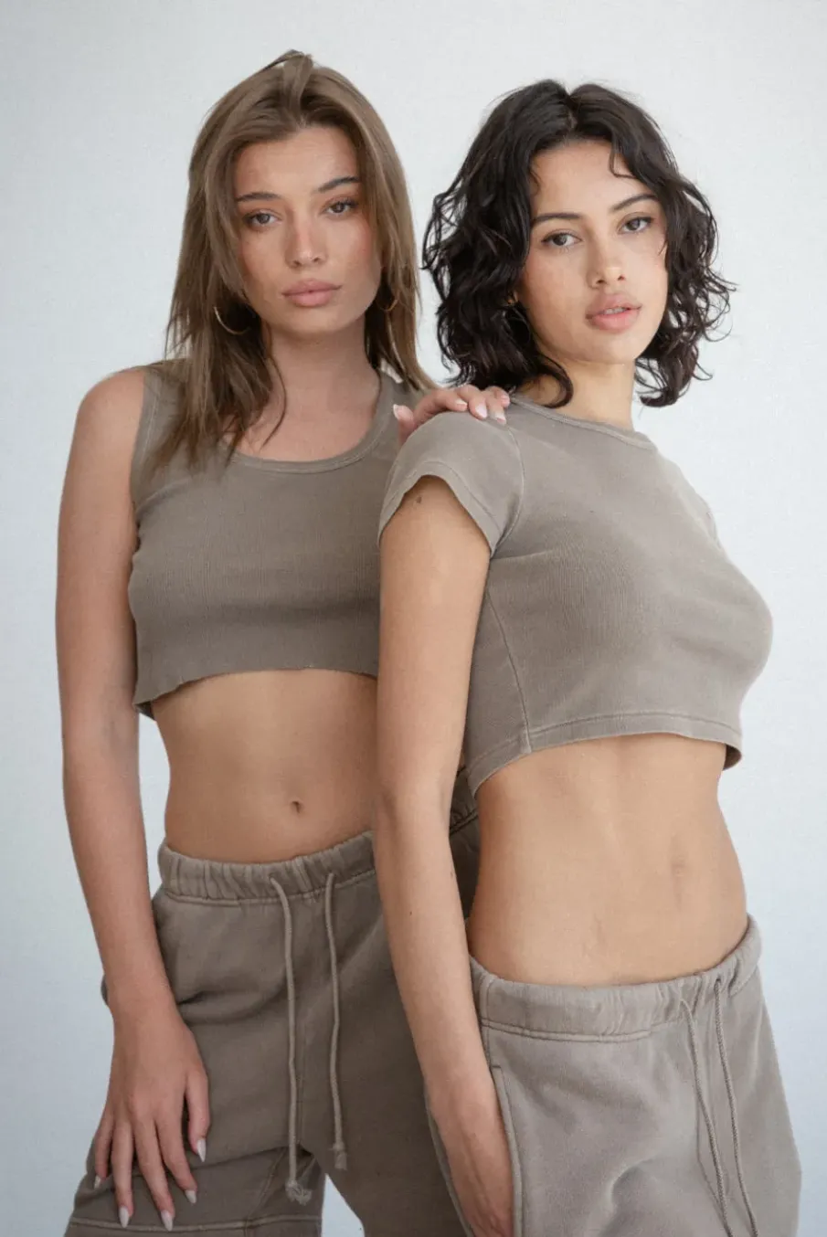 CORE SWEATSHORT