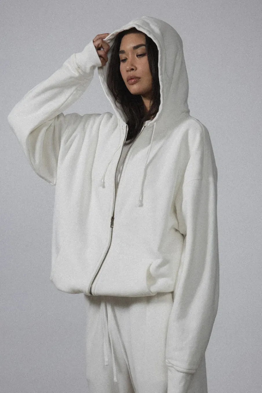 CORE ZIP HOODIE