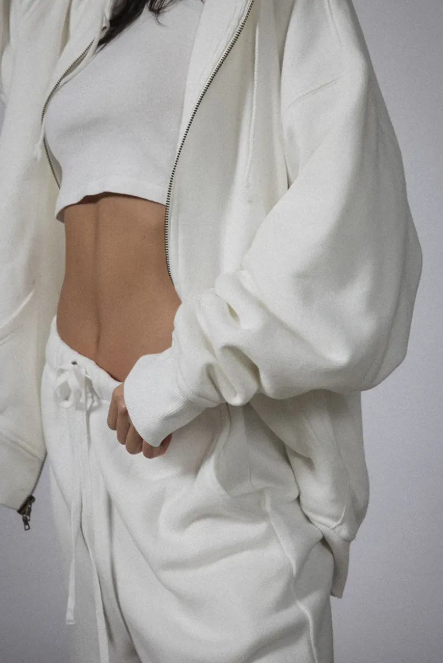 CORE ZIP HOODIE