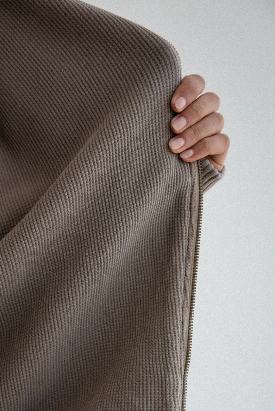 CORE ZIP HOODIE