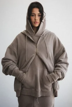CORE ZIP HOODIE