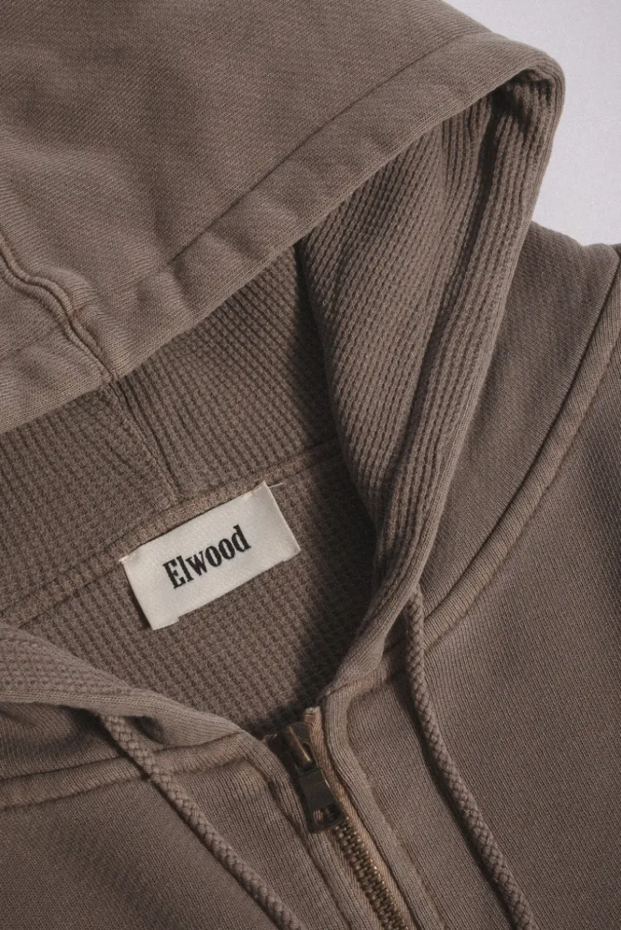 CORE ZIP HOODIE