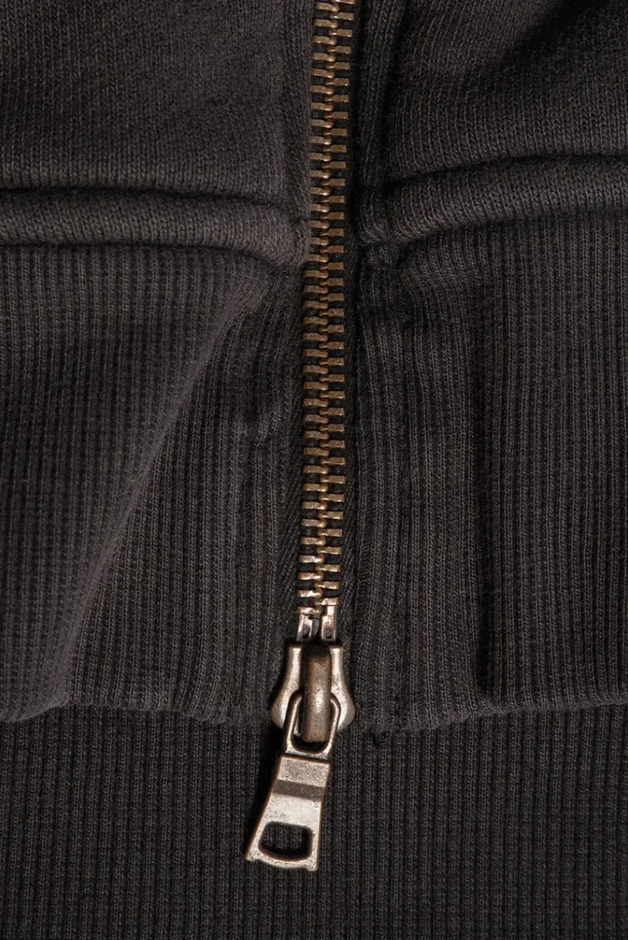 CORE ZIP HOODIE