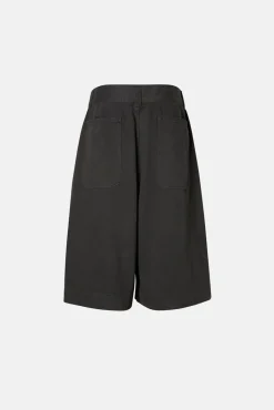 EVERYDAY SHORT