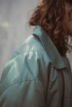 FLIGHT JACKET