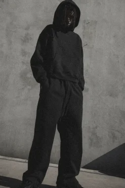 HEAVYWEIGHT STRAIGHT SWEATPANT