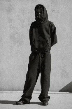HEAVYWEIGHT STRAIGHT SWEATPANT