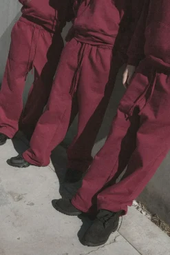 HEAVYWEIGHT STRAIGHT SWEATPANT