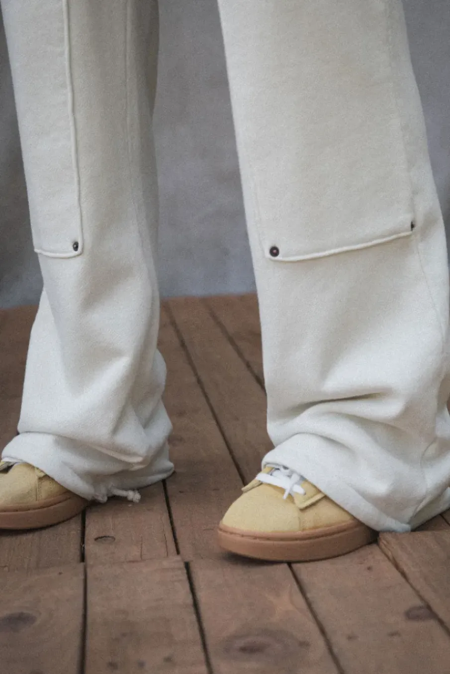 INDUSTRY SWEATPANT