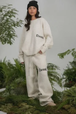 KNIT CREWNECK SWEATER