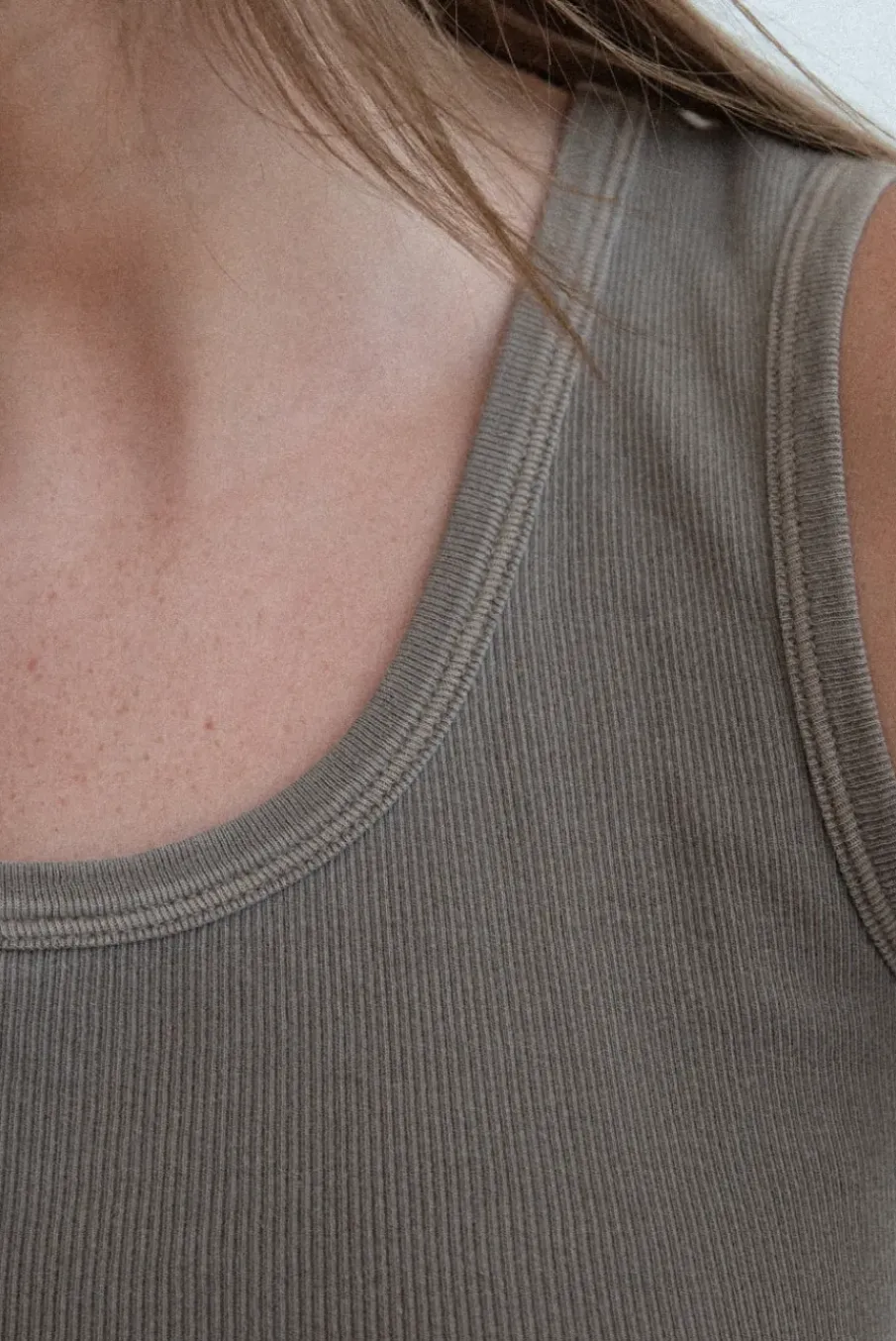 MALIBU CROP TANK