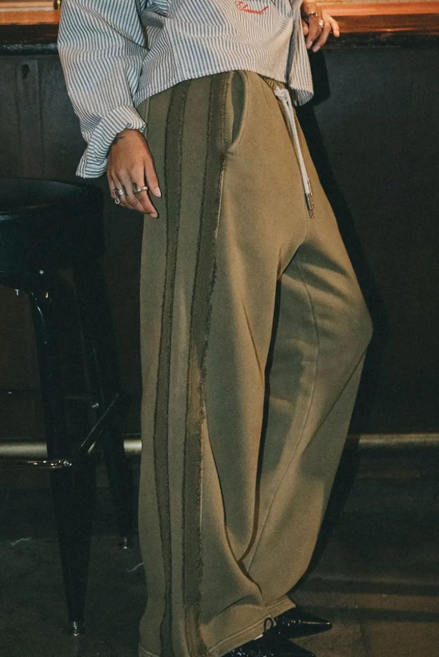 METAL SWEATPANT
