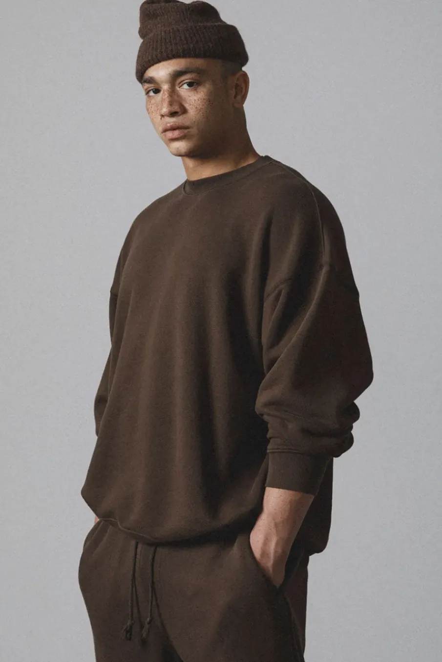 OVERSIZED CORE CREWNECK