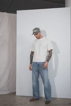 OVERSIZED CROP CORE TEE