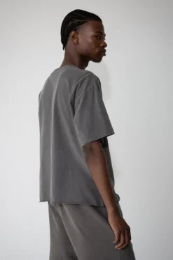 OVERSIZED CROP CORE TEE