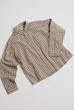 ROLLING HILLS BUTTON UP