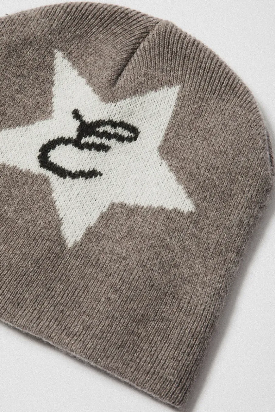 SKULL CAP BEANIE