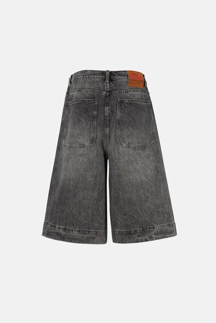 TRAPEZOID SHORT